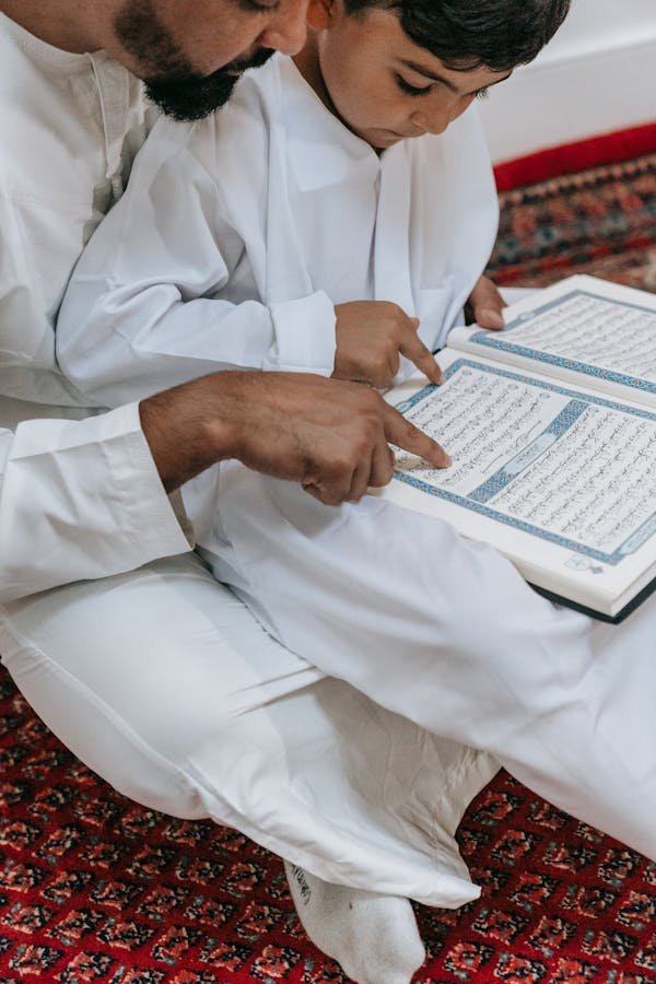 Apprendre le coran : guide complet pour débutants et avancés